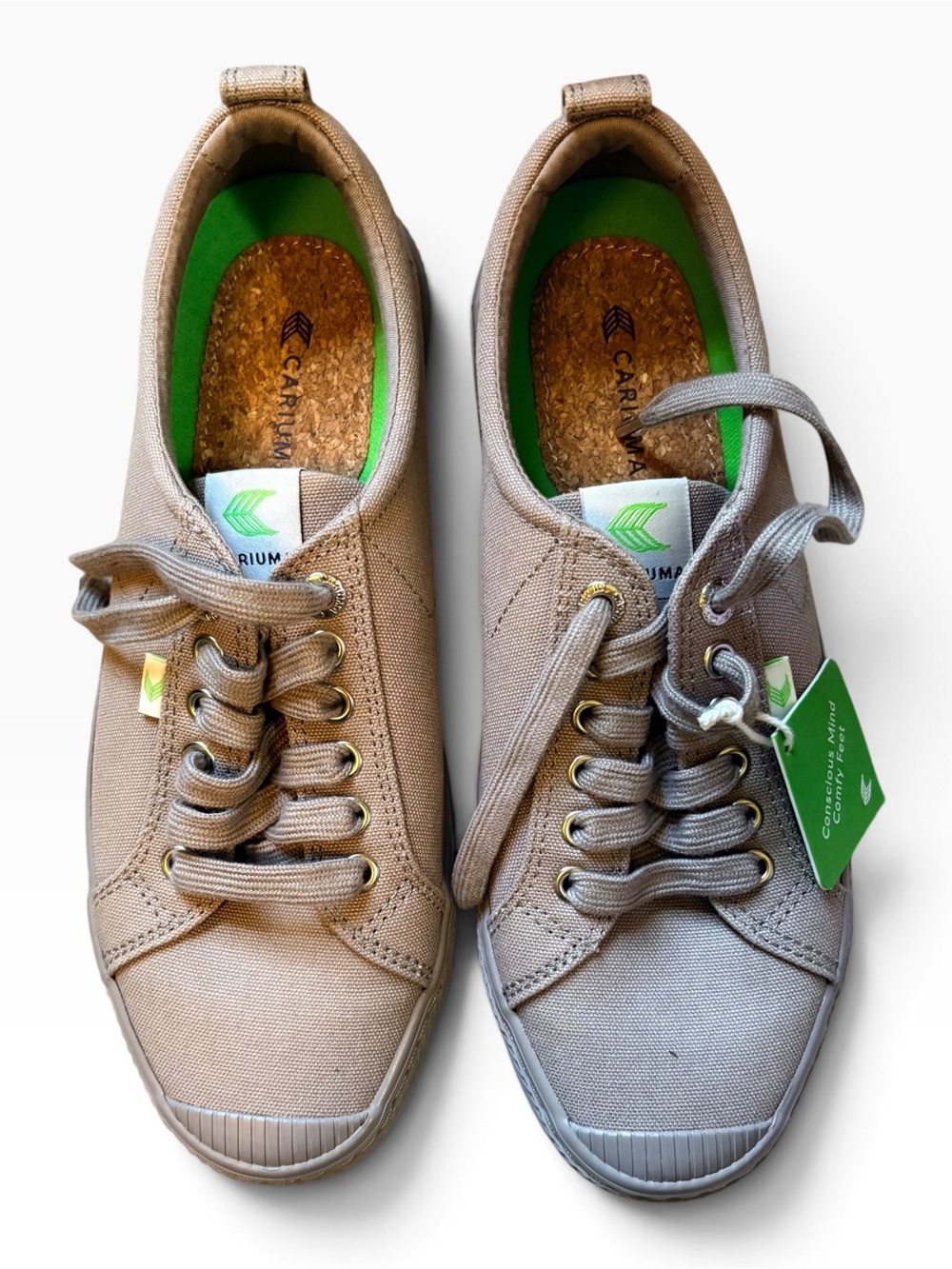 Cariuma NWT OCA Low Gray Canvas Sneakers Coastal Minimalist Womens 10